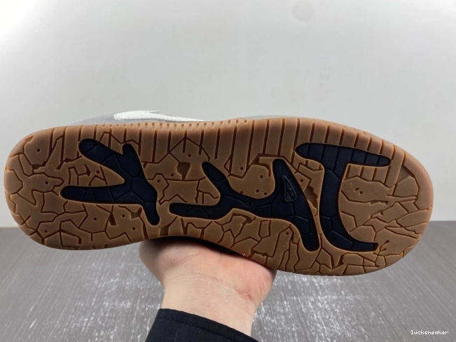 Rep LUCY X CUT TRAVIS FZ8117-001 SCOTT JORDAN THE CHECK 0823